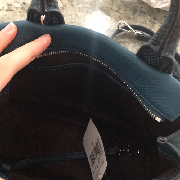 ⭐️⭐️2X HP⭐️⭐️ NWT Authentic Michael Kors Rollins Leather Satchel - Picture 9 of 9